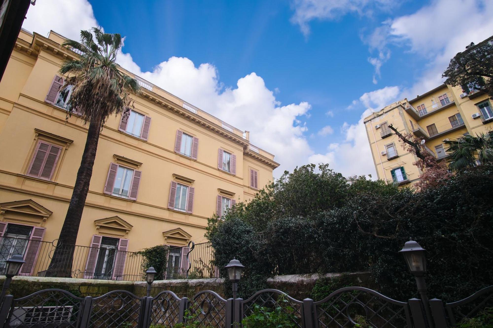 Pink Star Napoli Luxury Apartment Kültér fotó